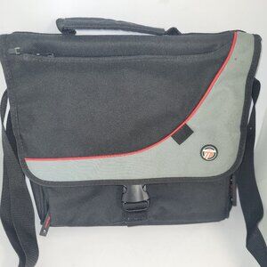 Targus Messenger Bag * Travel Bag * Laptop Bag *  Tablet Portable Carrying Case